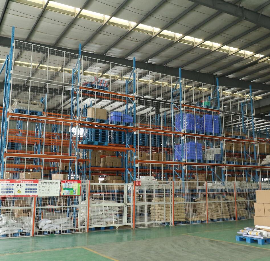 東信鋁業(yè)公司工廠內(nèi)部環(huán)境